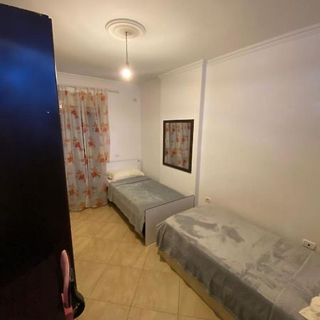 Chlo Apartment 3 ติรานา ภายนอก รูปภาพ